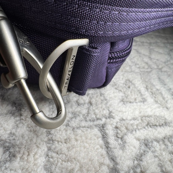 Travelon Deep Purple crossbody  Bag - Picture 10 of 13